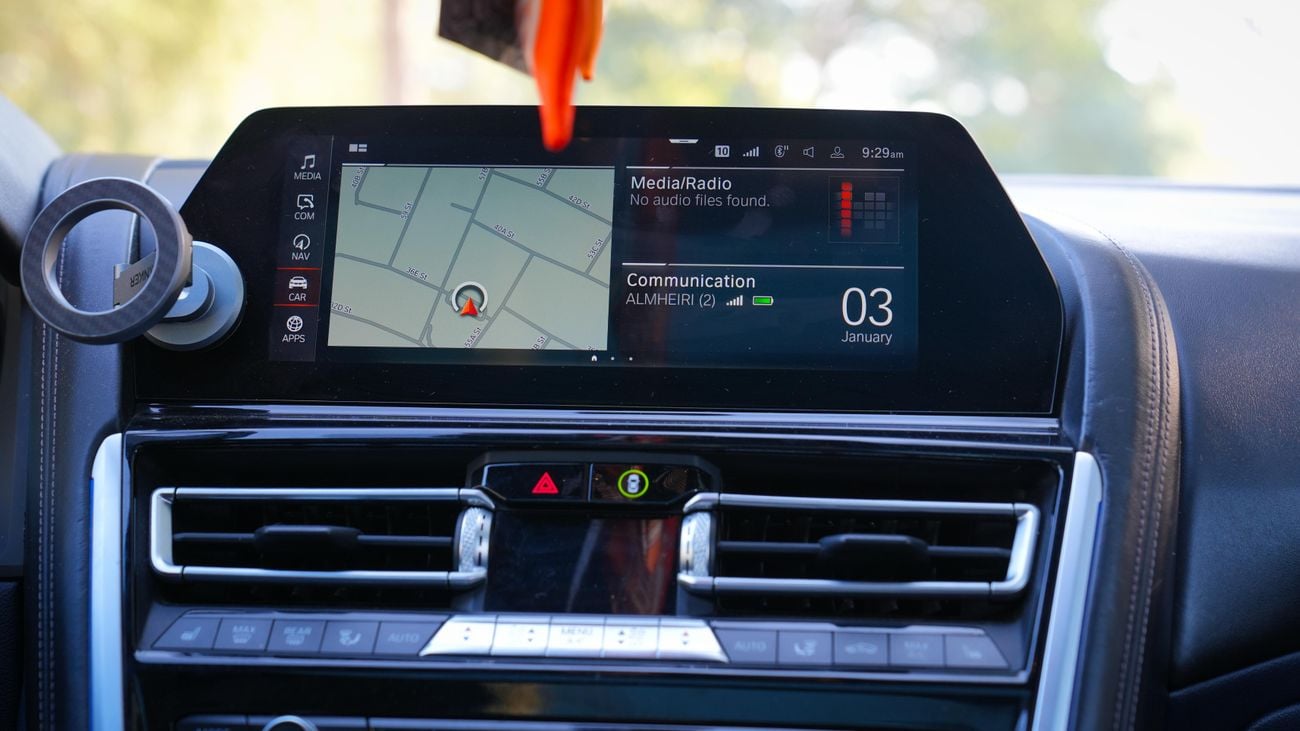 بي أم دبليو M850i