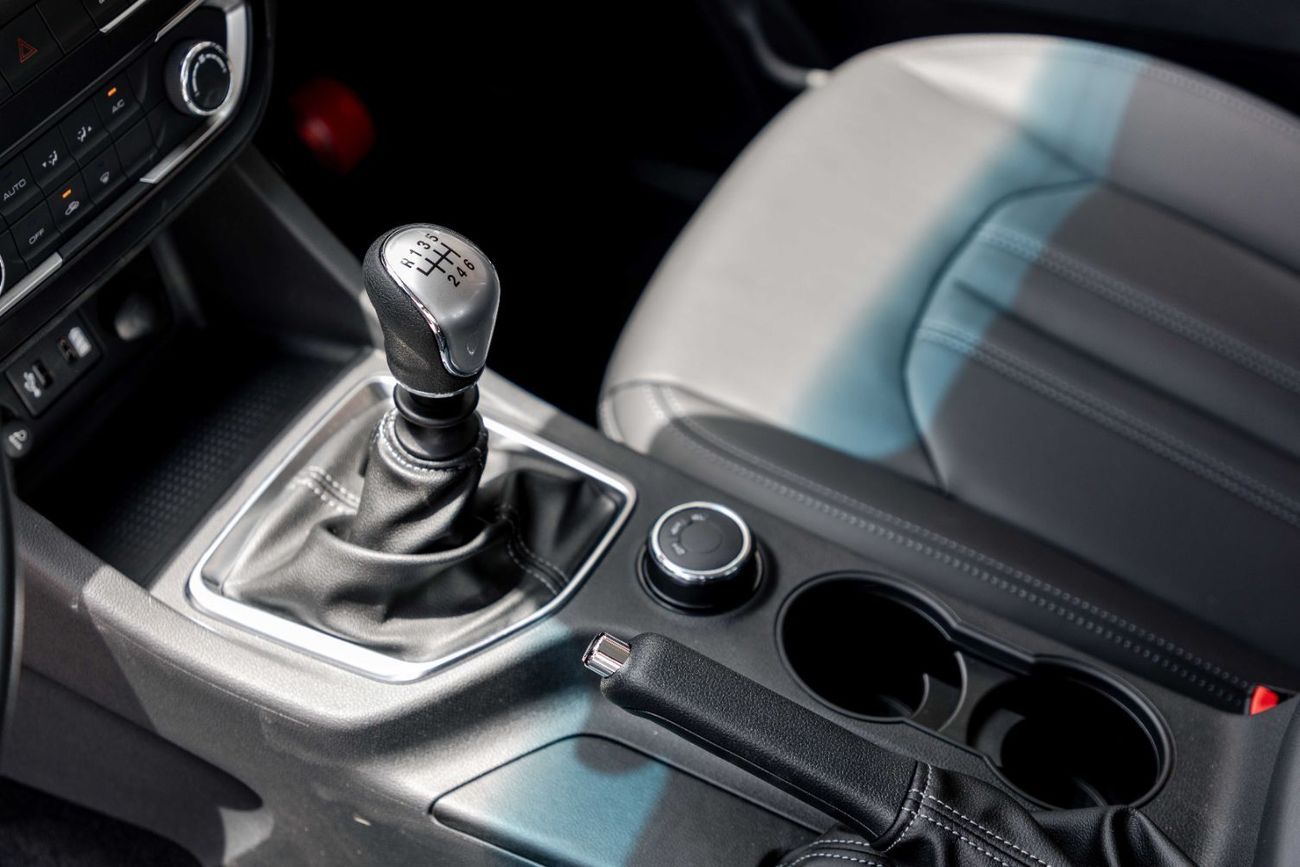 Great Wall Wingle 2026 Greatwall Wingle 7 4X4 Luxury 2.0L - Manual - Titanium White Inside Black | Export Price