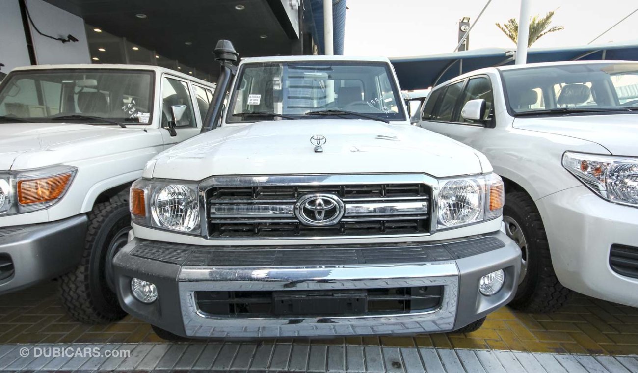 Toyota Land Cruiser Pick Up