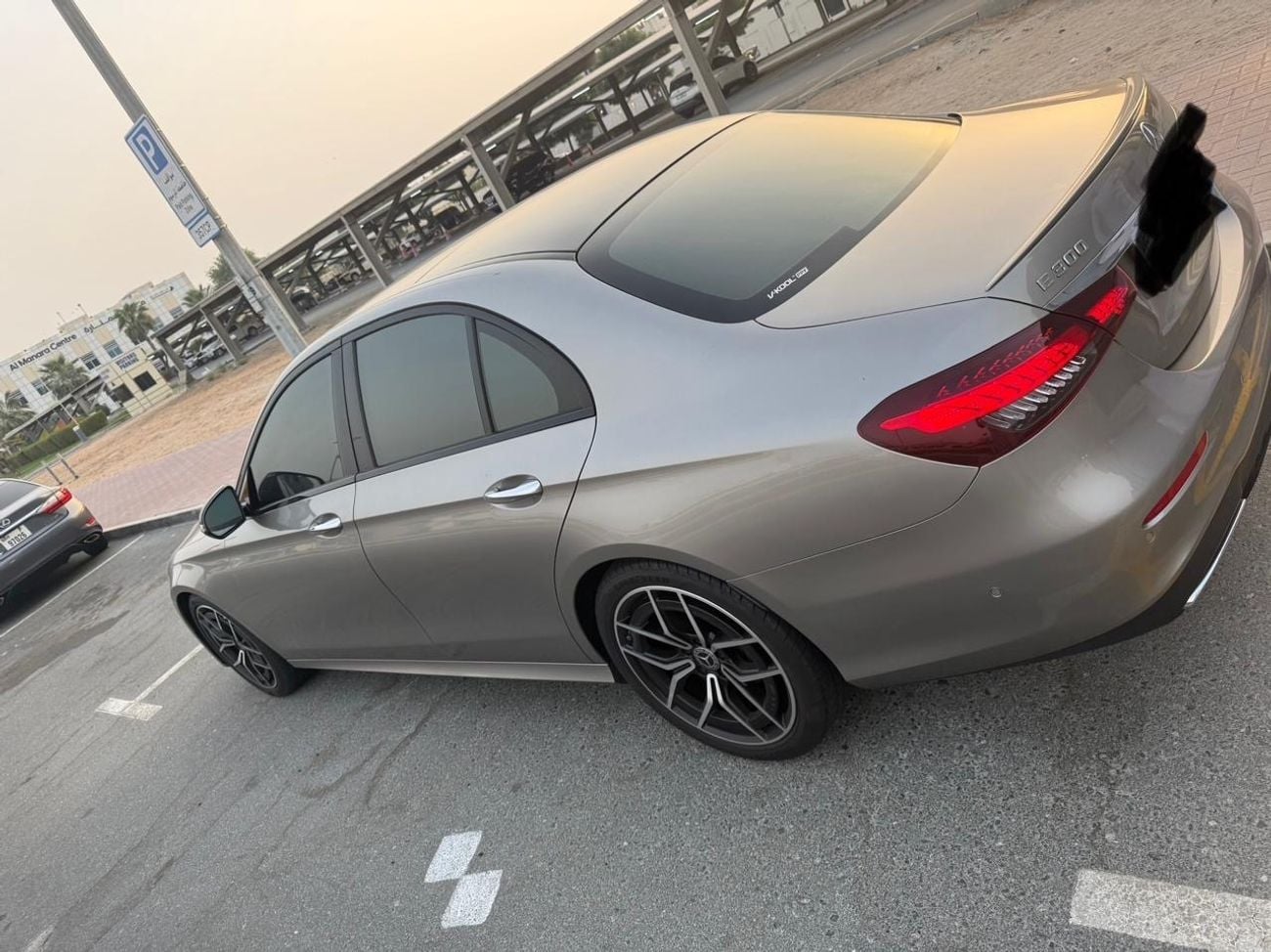 مرسيدس بنز E300