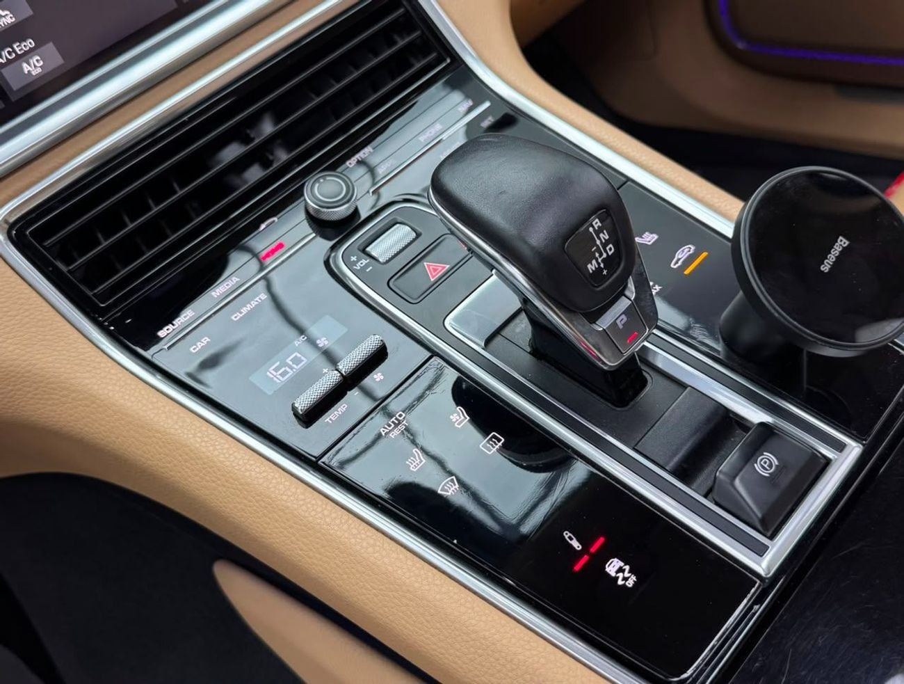 Porsche Panamera 2018 Porsche Panamera, Full Service History, Excellent Condition, GCC