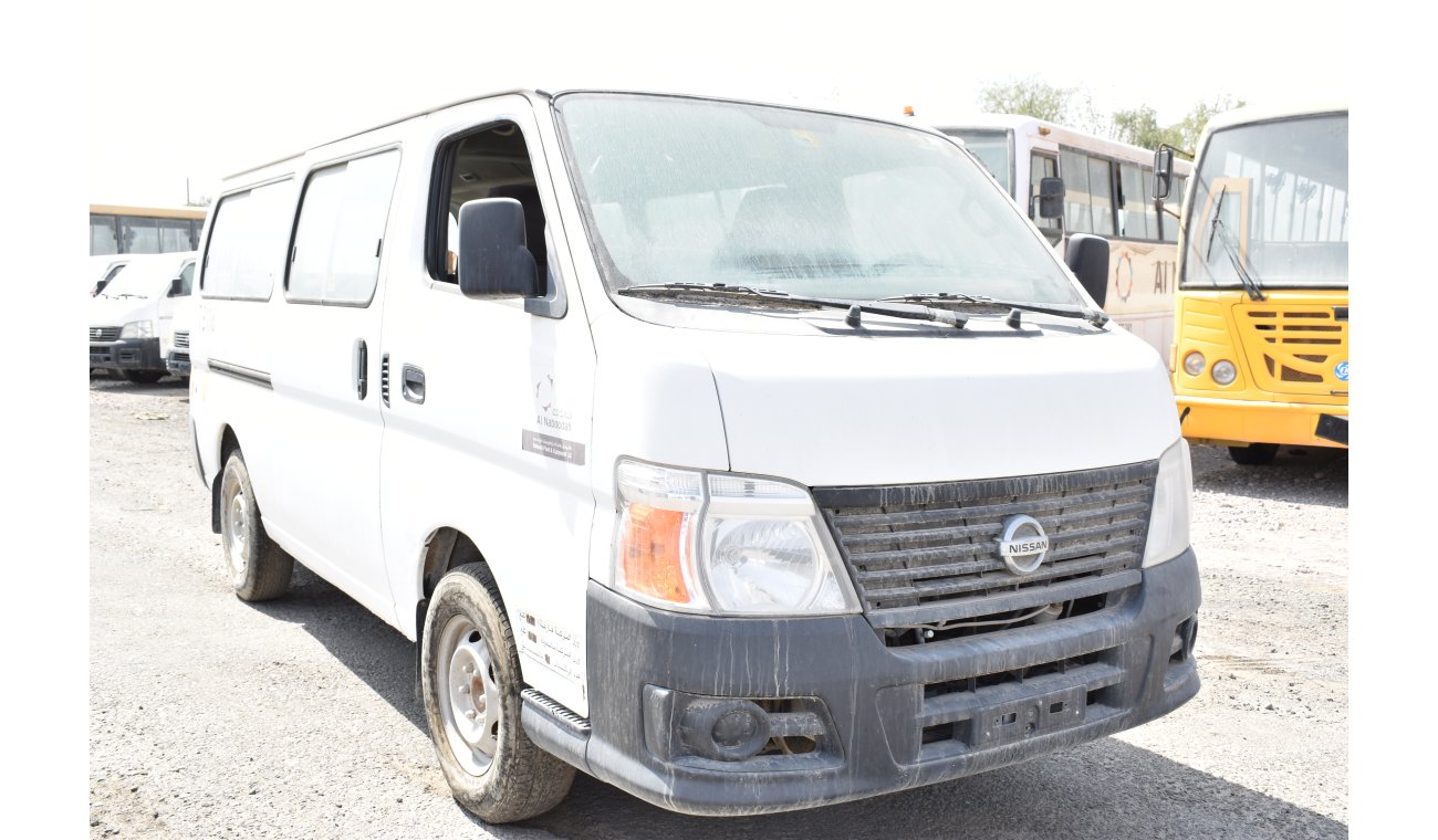 نيسان أورفان 15 SEATER GCC MINI BUS