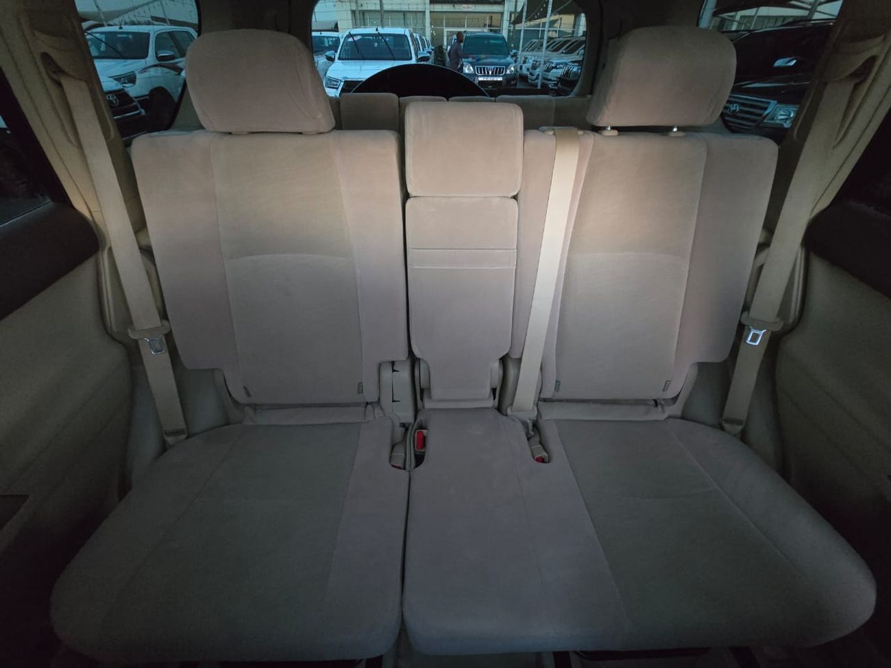 Toyota Prado GXR 4.0L 4WD TOYOTA PRADO 2023 GCC V6 ENGINE 4.0L clean car without accident without paint same like