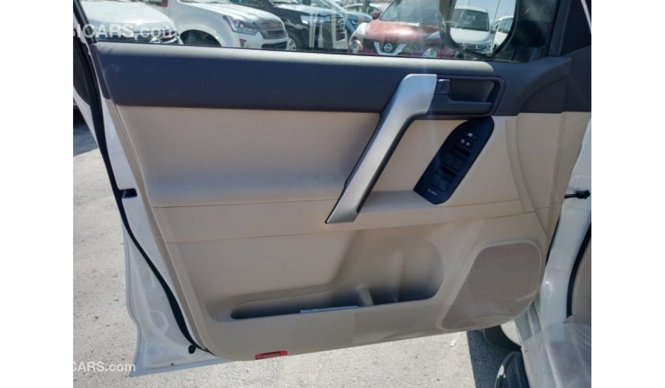 تويوتا برادو Brand New 2.7L TXL Aoutomatic with sunroof