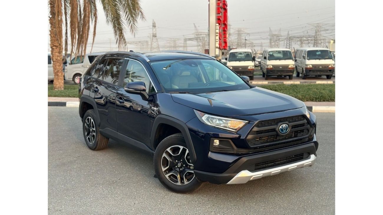 Toyota RAV4 TOYOTA RAV4 XLE HYBRID 2021