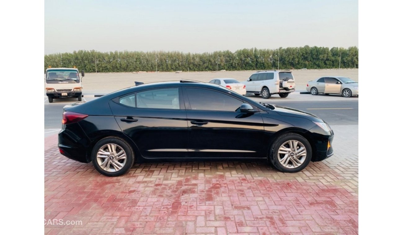 Hyundai Elantra GL High FULL OPTION PASSING GURANTEE FROM RTA DUBAI