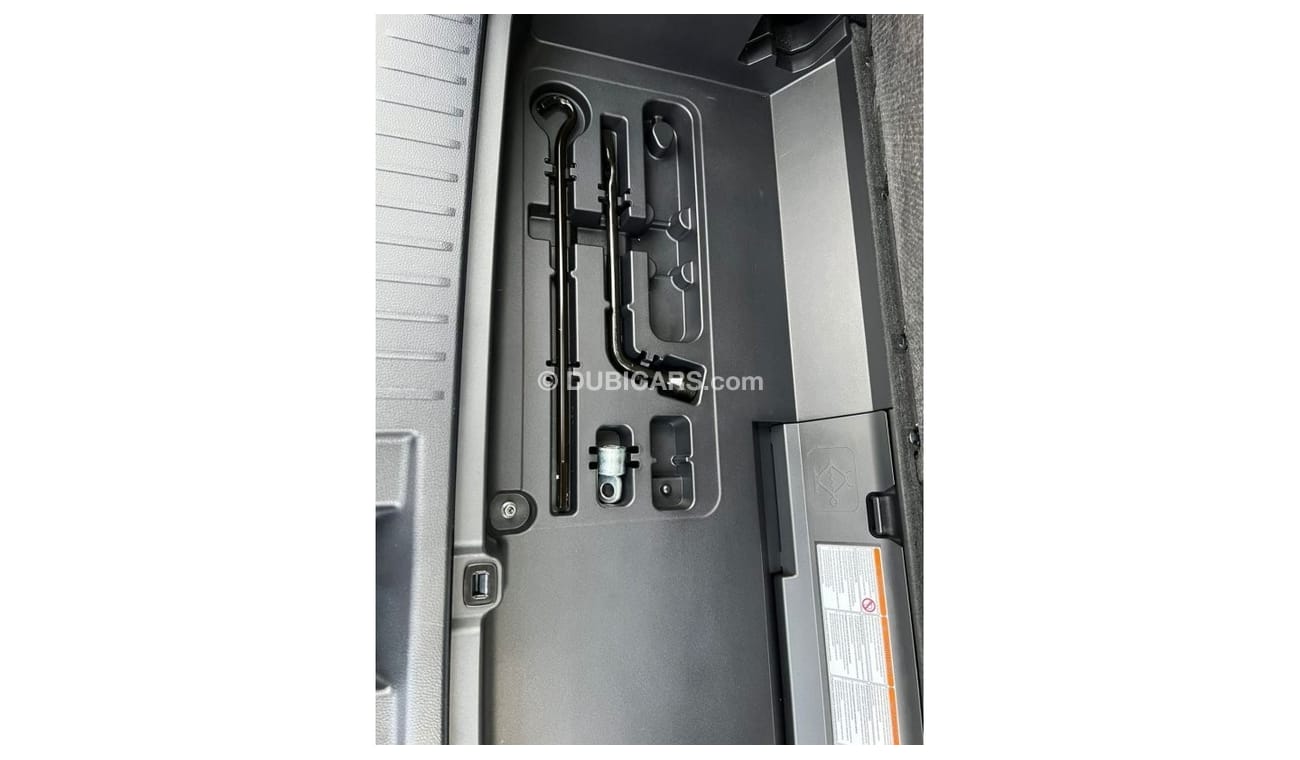 Toyota Highlander 2021 TOYOTA HIGHLANDER XLE AWD / FULL OPTION