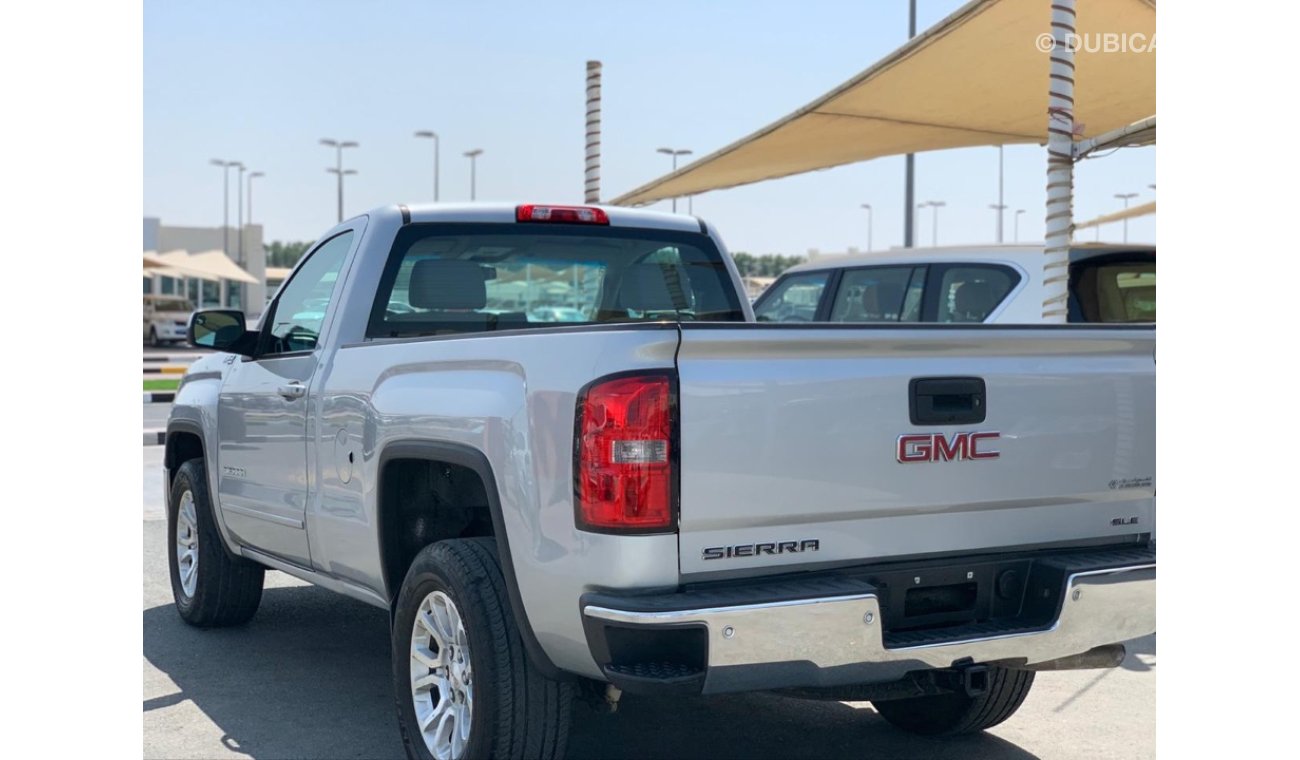 GMC Sierra