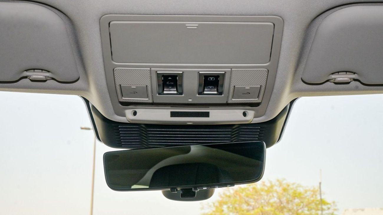 لاند روفر رانج روفر إيفوك SE P250 DYNAMIC 2025!! FIVE YEARS WARRANTY!! THREE YEARS SERVICE CONTRACT