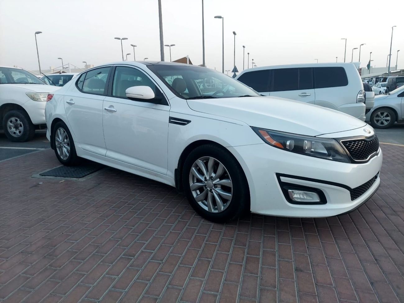 كيا أوبتيما 2.4L PETROL EX AUTOMATIC TRANSMISSION