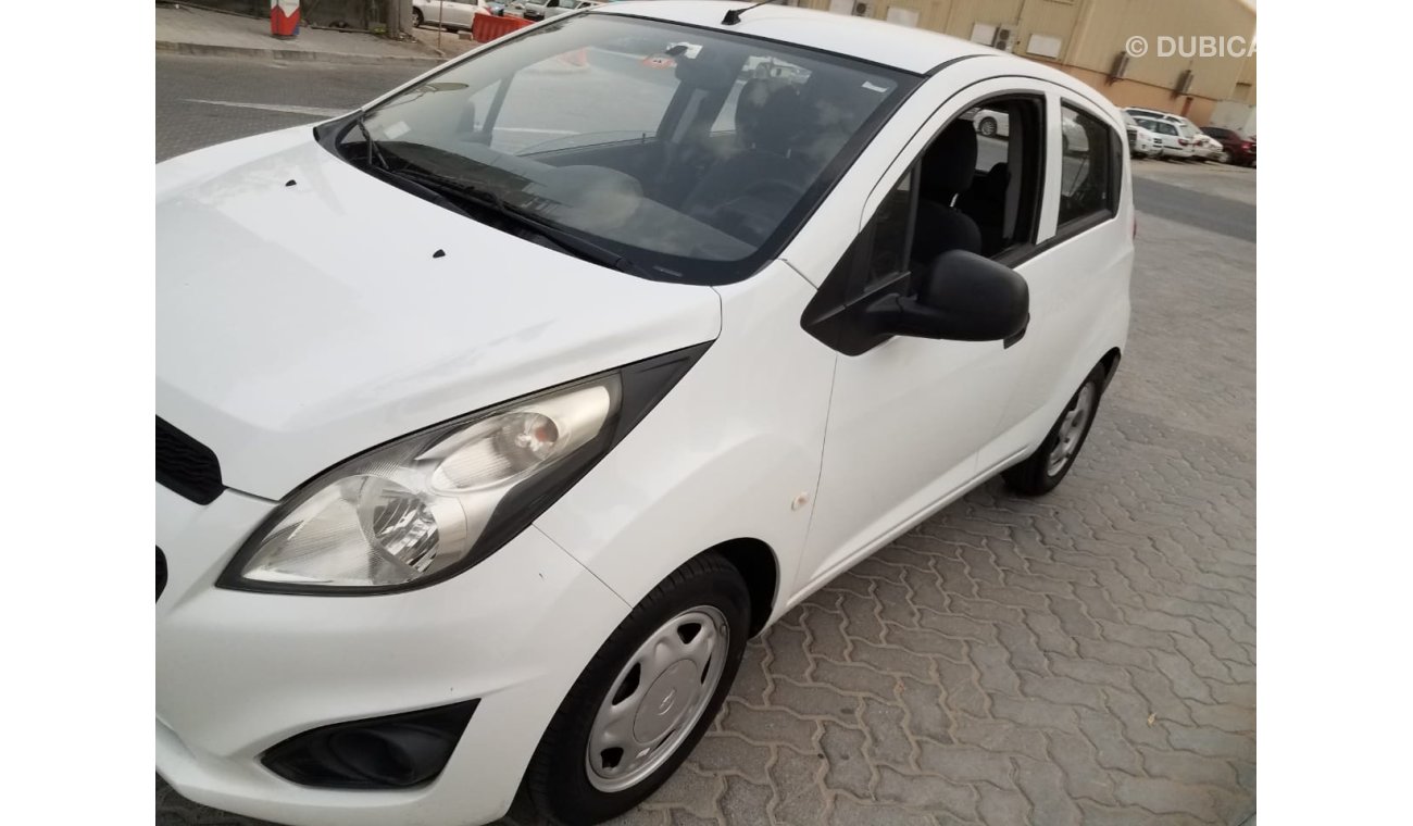 Chevrolet Spark gcc 1.4 fully auto family use car