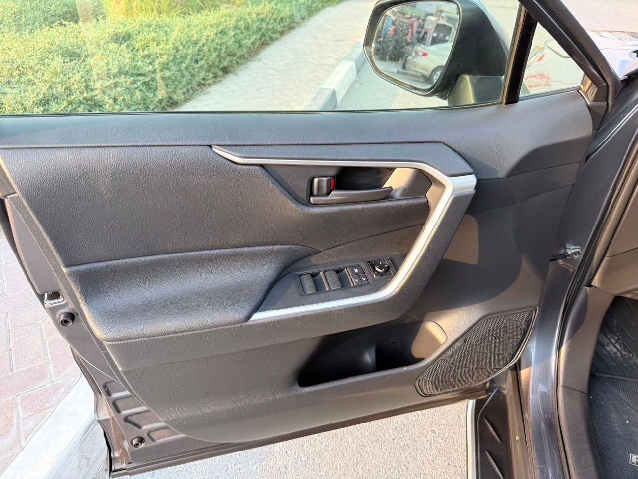 Toyota RAV4 LE 2019 RAV4