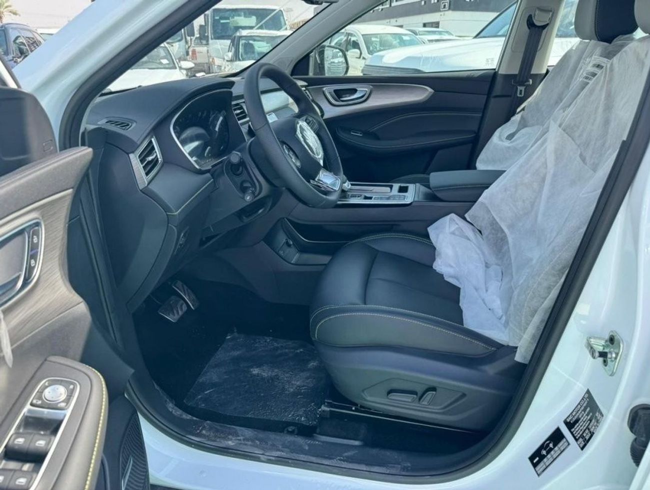 MG RX5 MG RX5 Plus  1.5L Turbo Petrol Automatic 5 Seats 4door