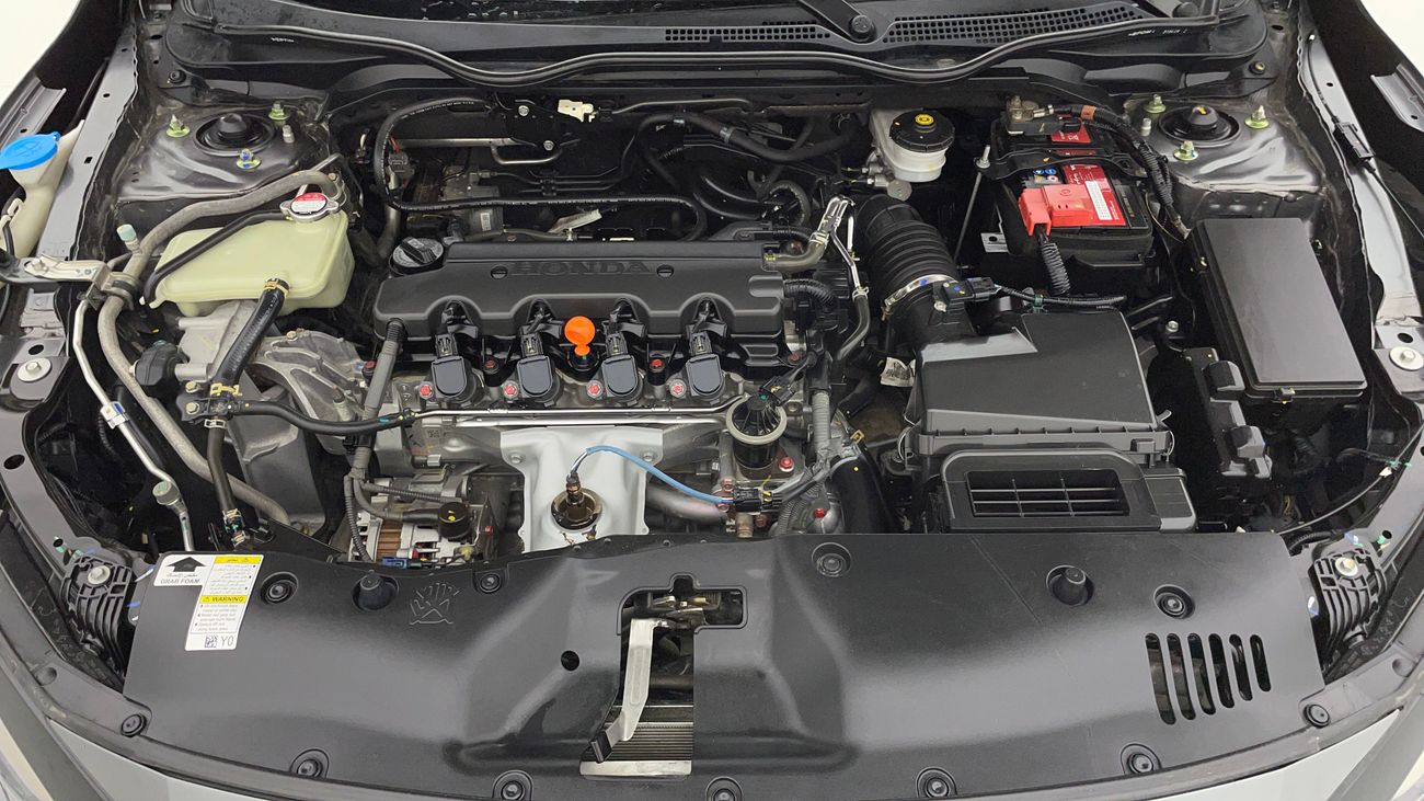 هوندا سيفيك LX SPORT 1.6 | بدون دفعة مقدمة | اختبار القيادة في المنزل