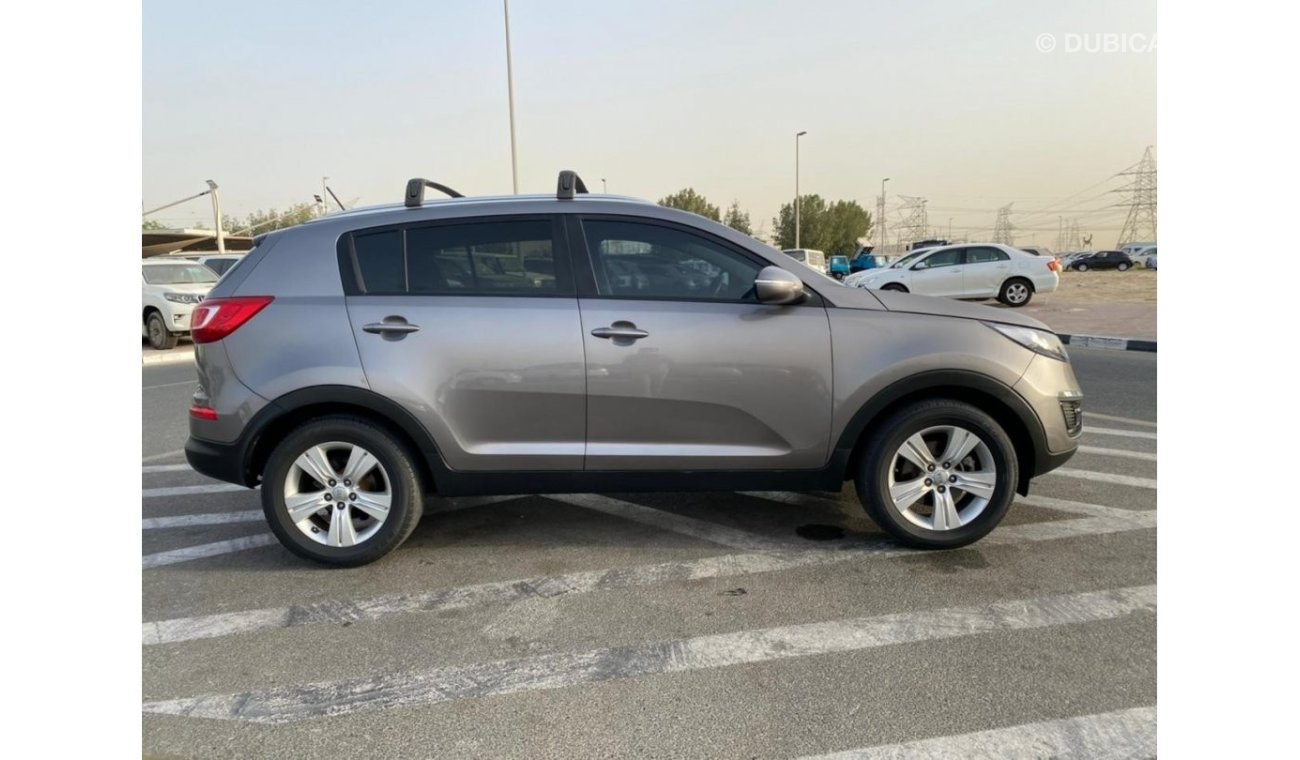 كيا سبورتيج 2013 KIA SPORTAGE 2.4L / MID OPTION