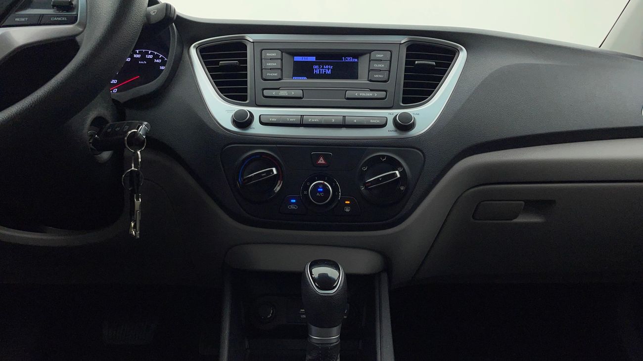 Hyundai Accent SMART 1.6 | Zero Down Payment | Home Test Drive