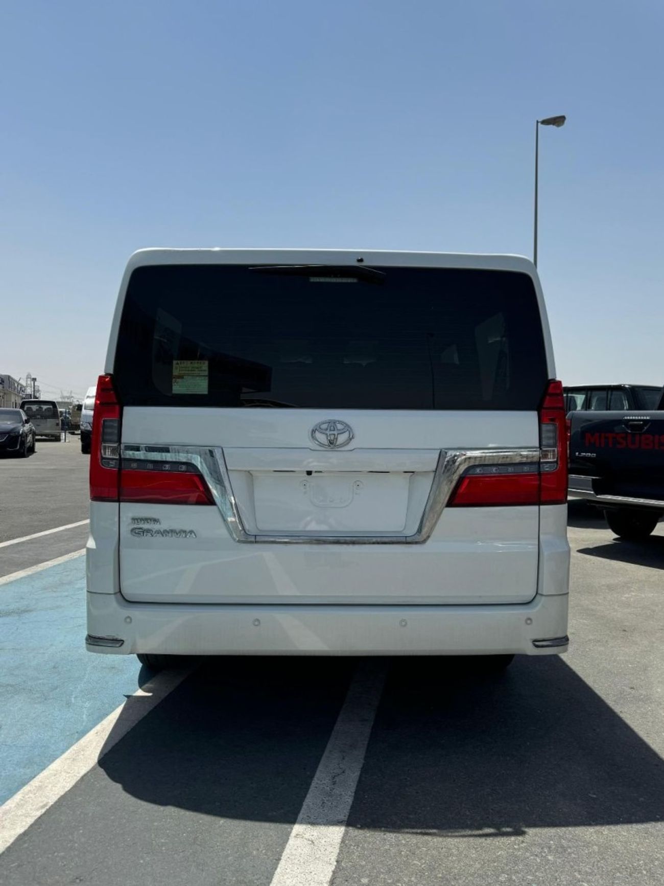 Toyota Granvia Toyota Granvia 2.8L Turbo Diesel!!! 2022 Best price for export!!!