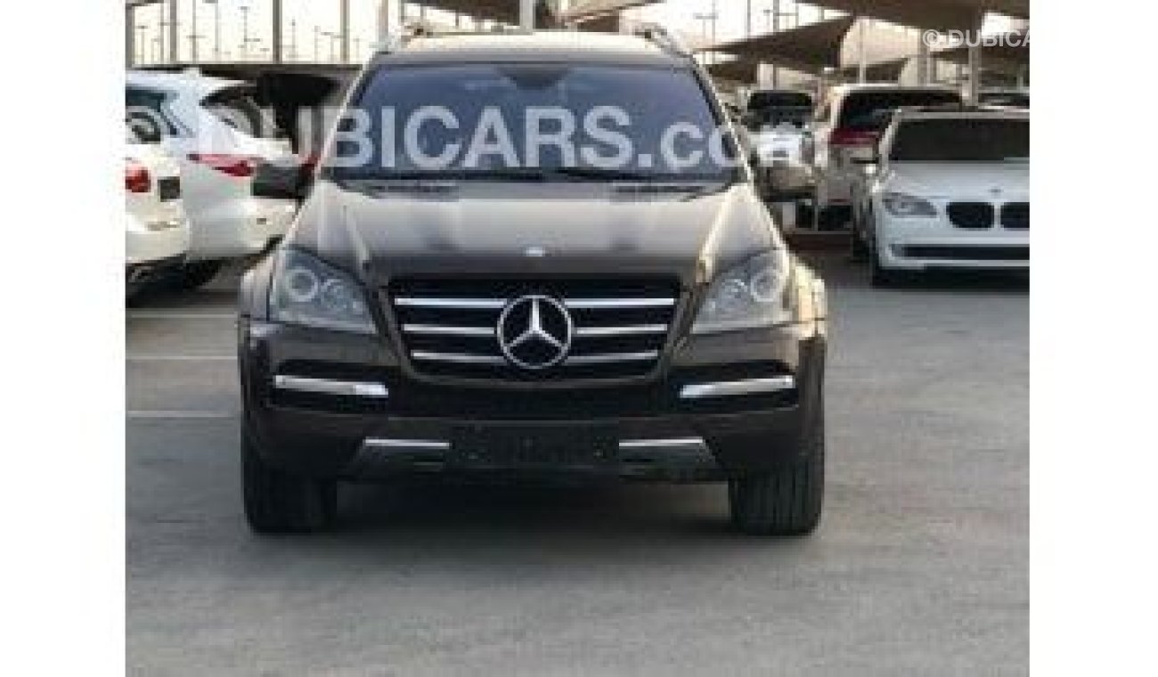 Mercedes-Benz GL 500 Type: Mercedes GL500 Model: 2012 Specifications: GCC, full specifications, cruise control, full elec