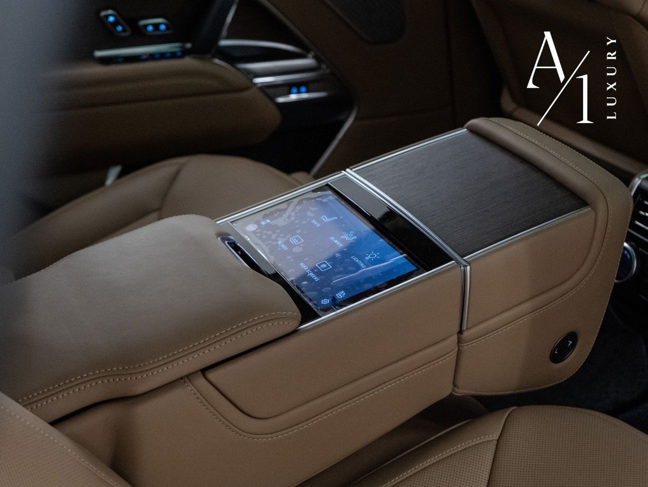 لاند روفر رينج روفر 2025 Range Rover, Autobiography P530 LWB, Delivery kms, Fully Loaded, Korean Specs