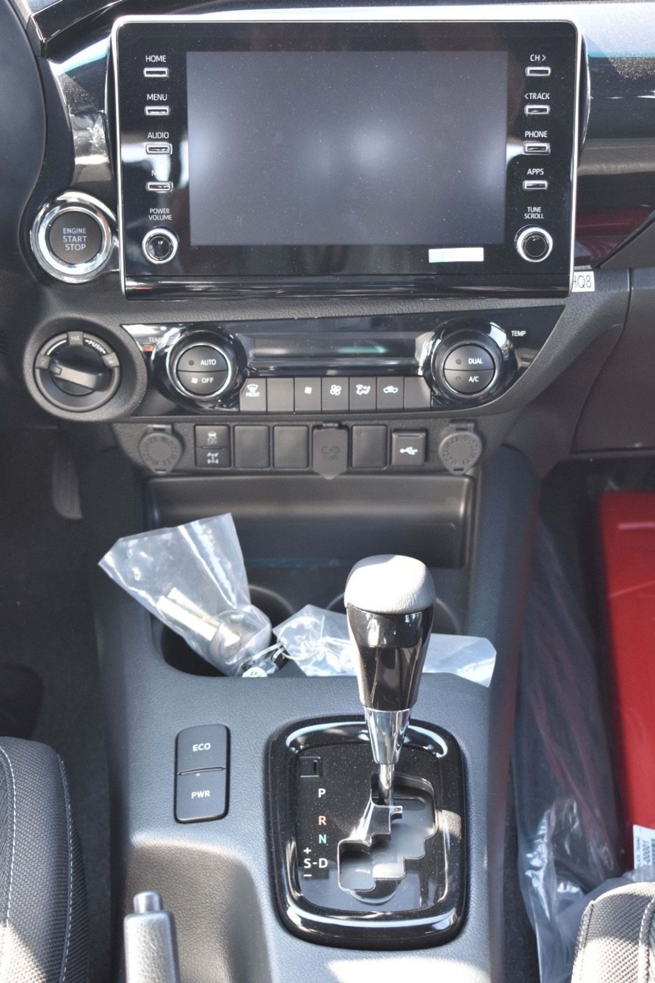 Toyota Hilux 2025 TOYOTA HILUX ADVENTURE 4.0L V6 PETROL FULL OPTION