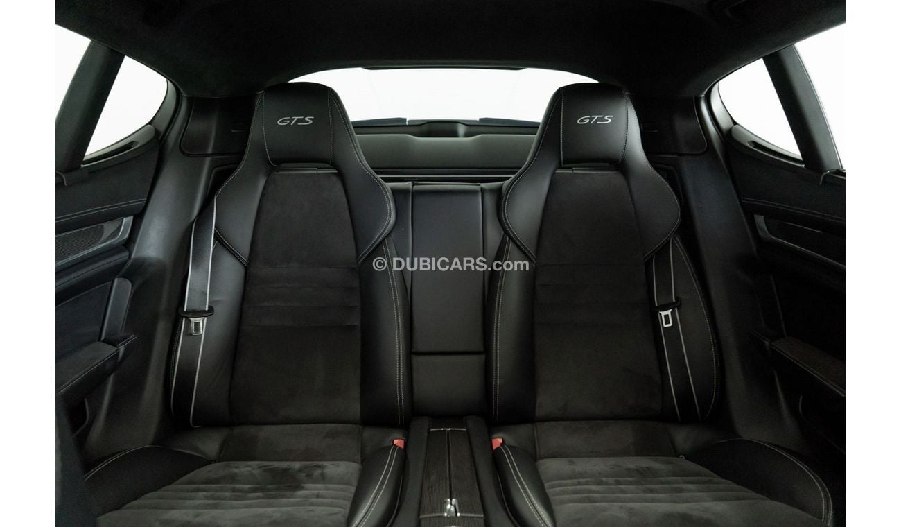 Porsche Panamera 2014 Porsche Panamera GTS / High Option / Sport Chrono Package & Sports Exhaust