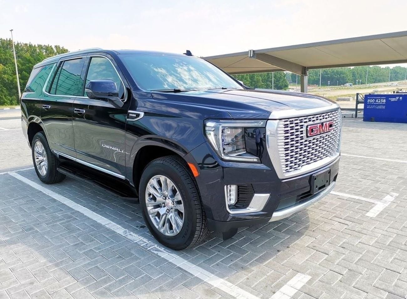 GMC Yukon GMC Denali Diesel - 2022 - Dark Blue