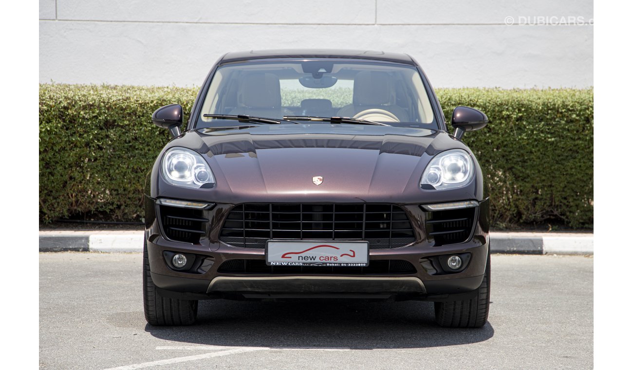 Porsche Macan S GCC - ASSIST AND FACILITY IN DOWN PAYMENT - 3000 AED/MONTHLY - UNDER PORSCHE WARRANTY TIL 8/2021