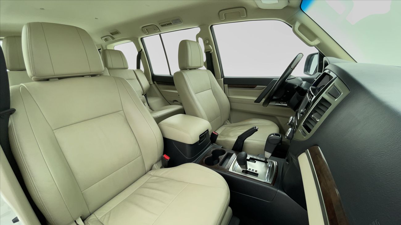 Mitsubishi Pajero GLS HIGHLINE 3 | Zero Down Payment | Free Home Test Drive