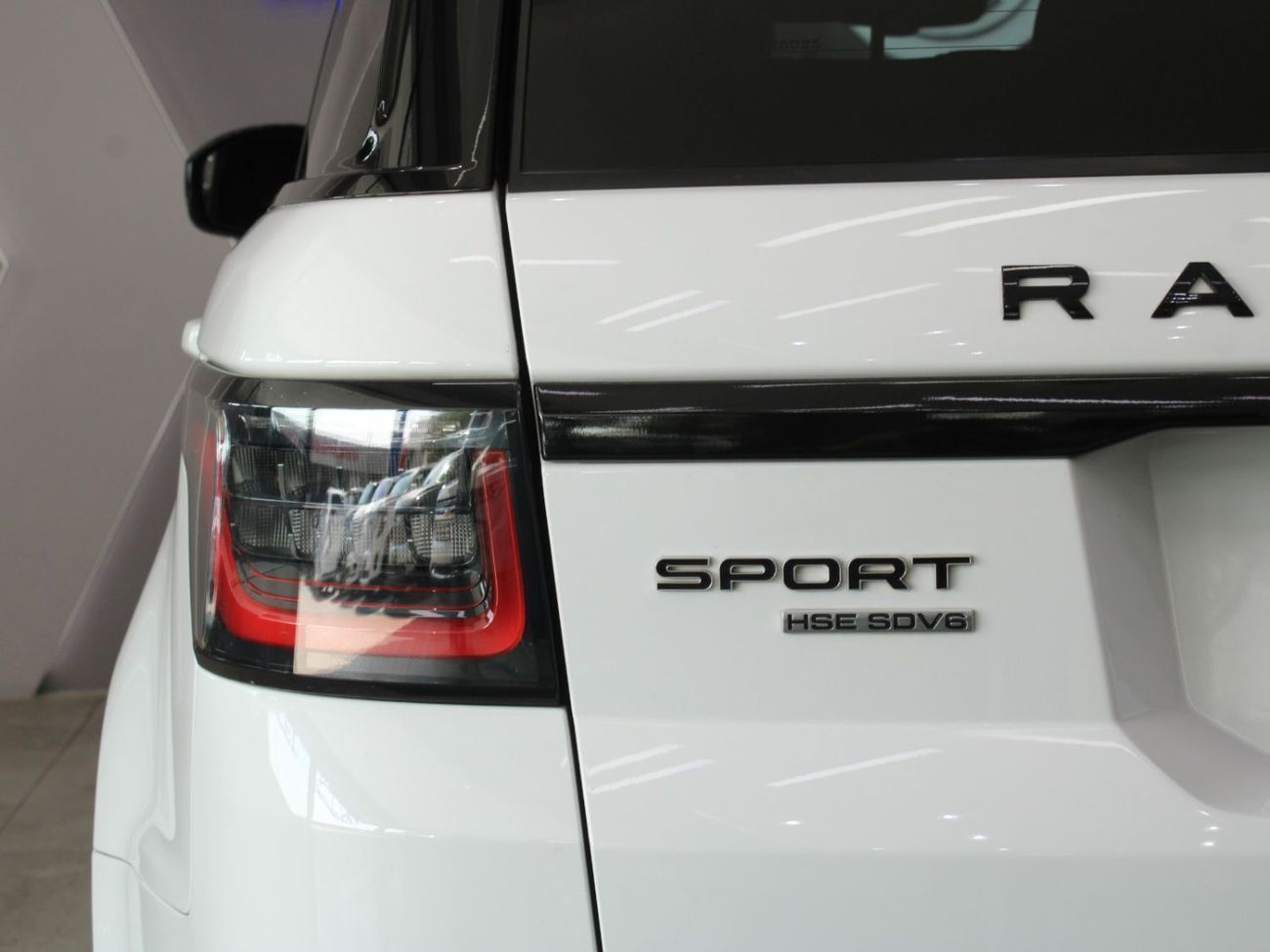 Land Rover Range Rover Sport Dynamic HSE D350 3.0L