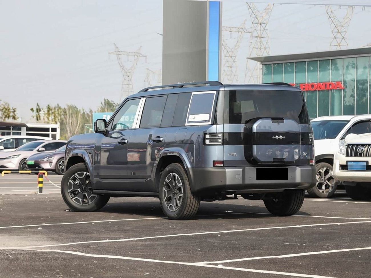 BYD Leopard Titanium 7 135KM DM-i 2WD PRO EDITION | 2025 | Coming Soon - for Pre-Booking min. 20% Downpayment