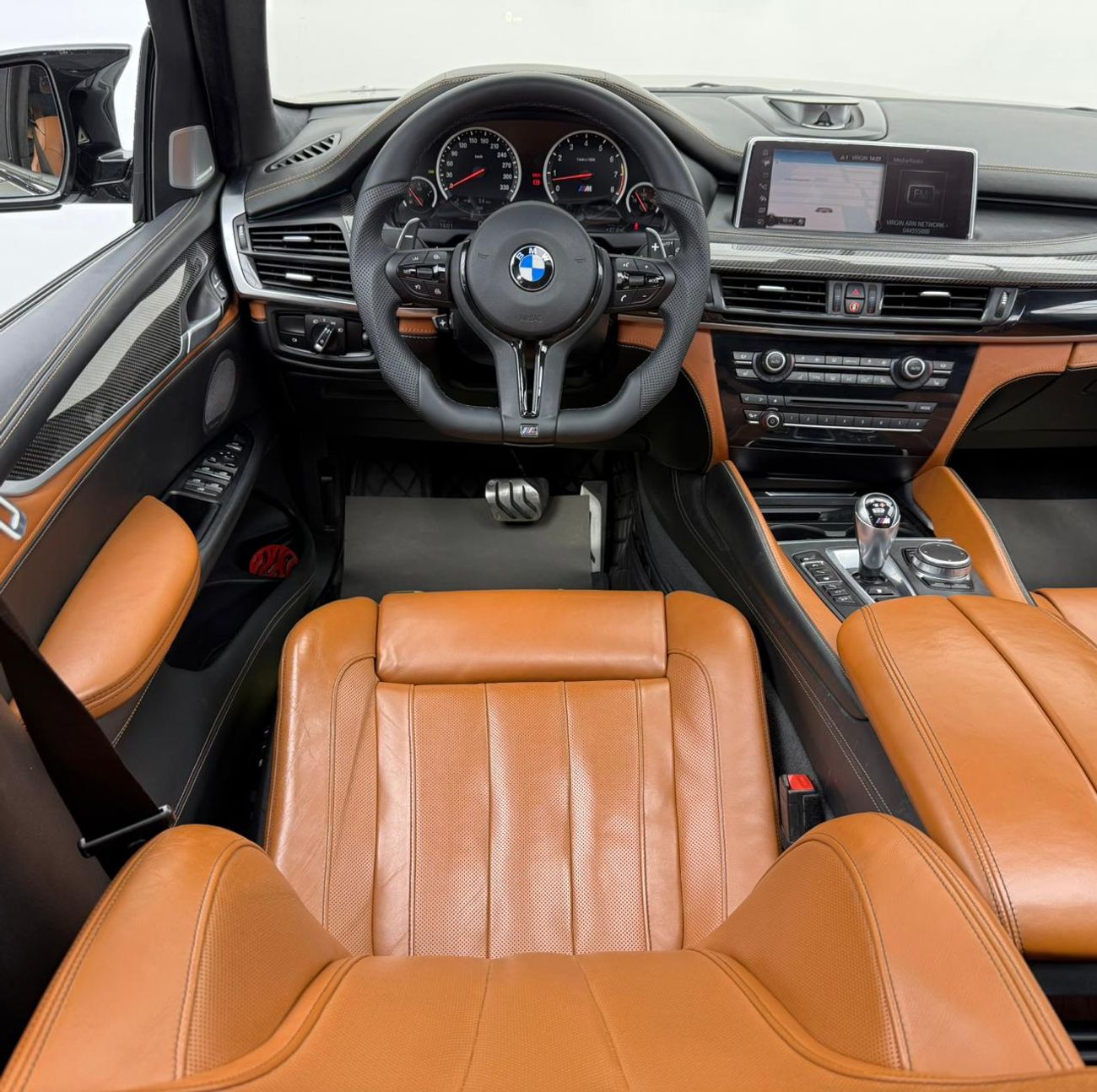 BMW X5M Std 4.4L 2017 BMW X5 M ,Warranty ,Full BMW Service History ,Excellent Condition ,GCC