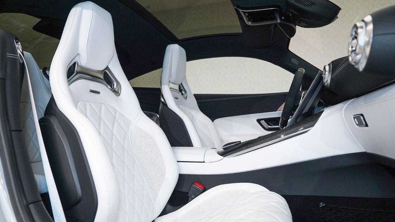 مرسيدس بنز أي أم جي جي تي 63 | AED 10,252 PM | Up to 3 Years Warranty