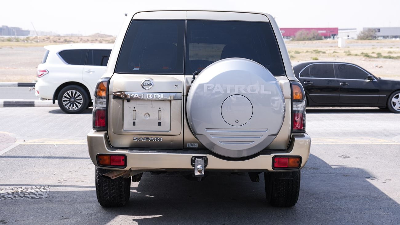 Nissan Patrol Safari