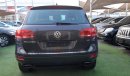 Volkswagen Touareg Gulf - Panorama - Leather - Camera - Screen - Rings - Sensors - Electric Chair Back wing in excellen