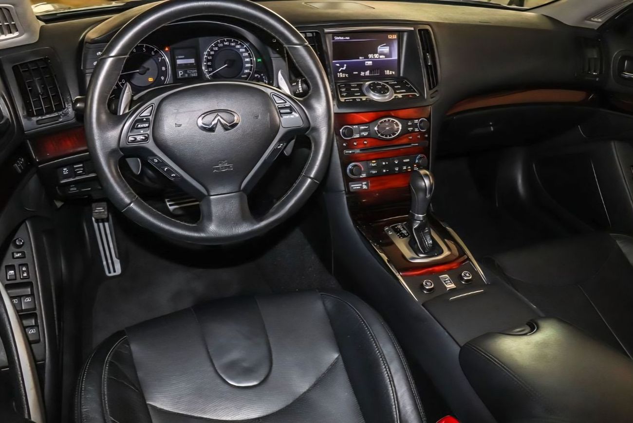 إنفينيتي Q60