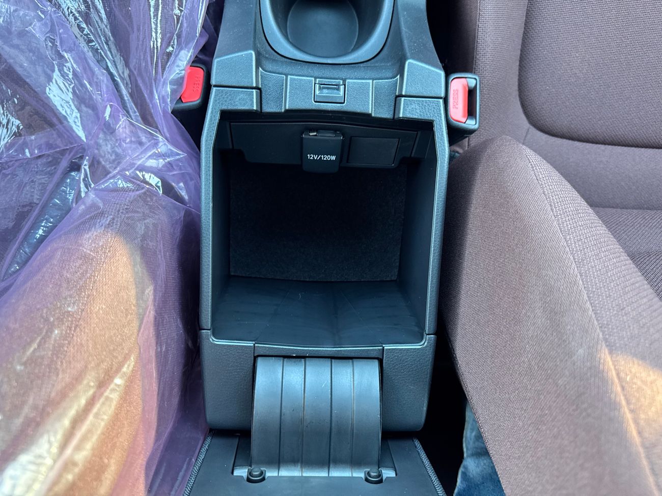 Toyota Corolla Cross 2024 PETROL 1.8L BRAND NEW GCC 0KM