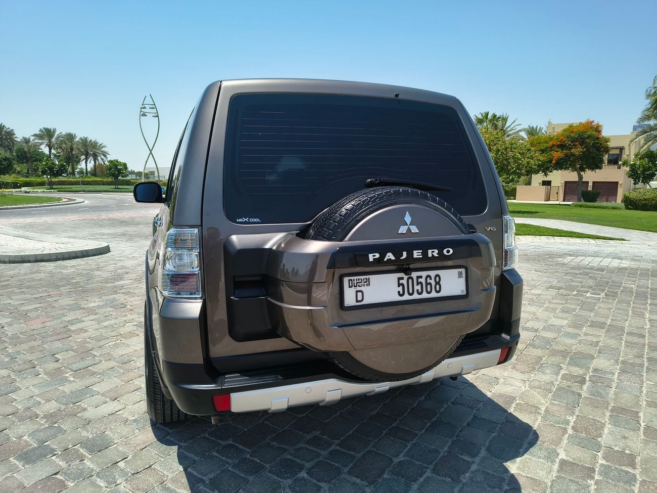 Mitsubishi Pajero GLS MIDLINE