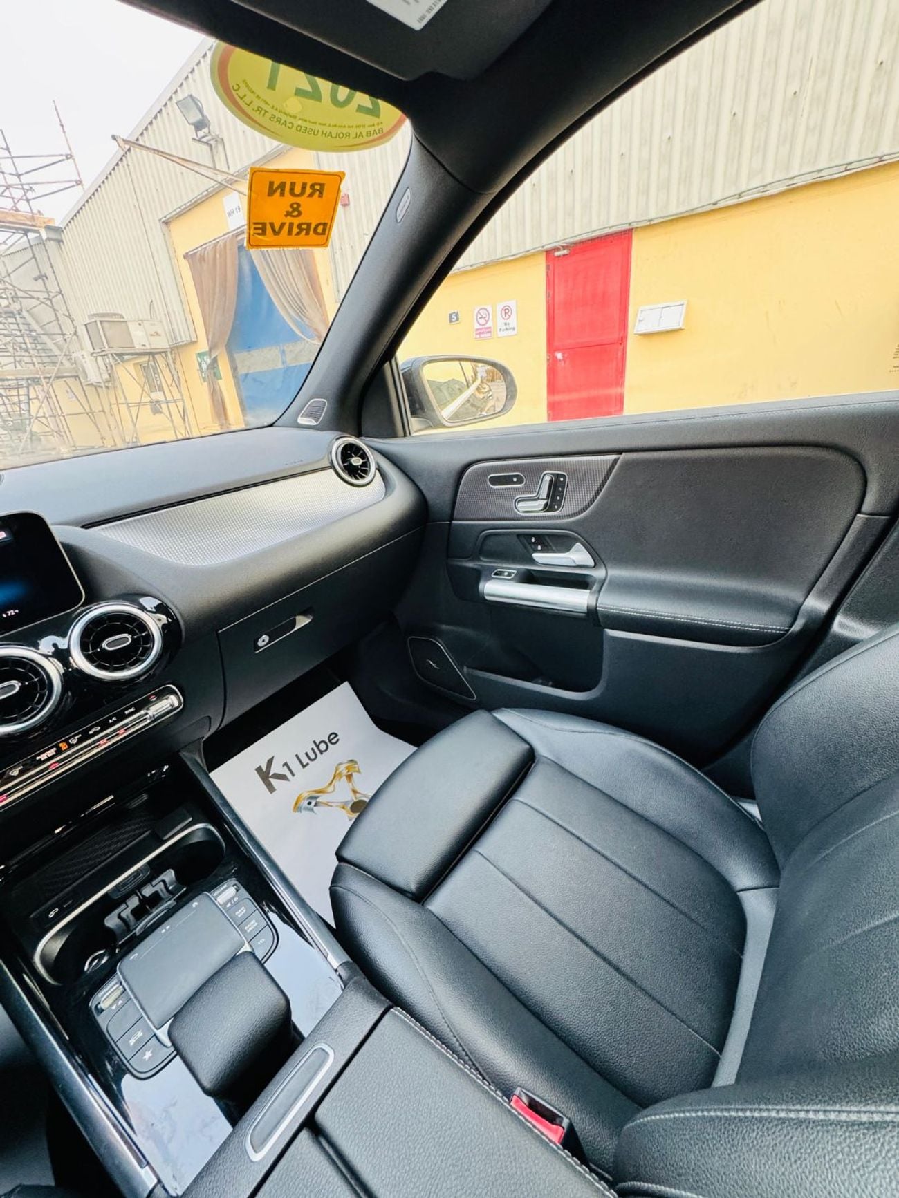 Mercedes Benz GLA250 STD