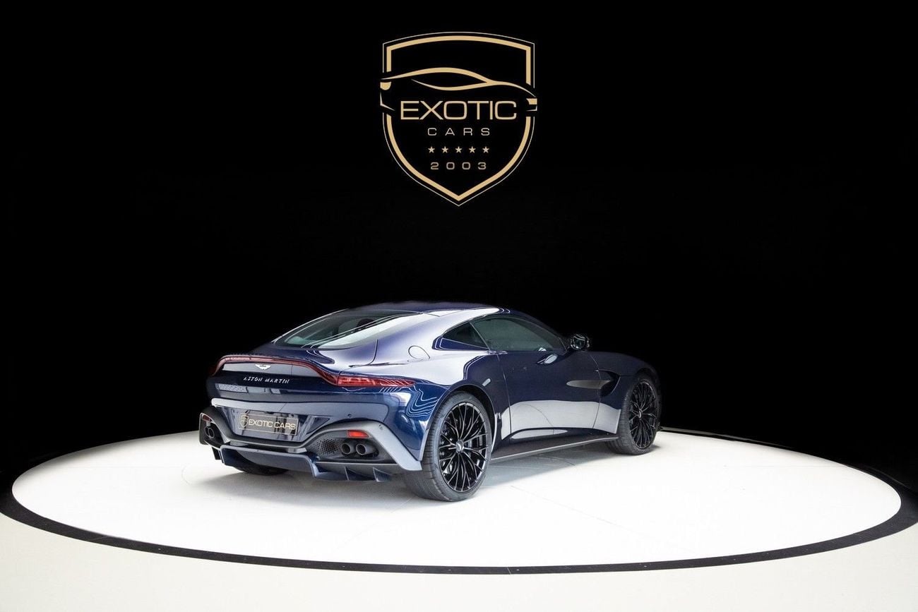 Aston Martin Vantage V8