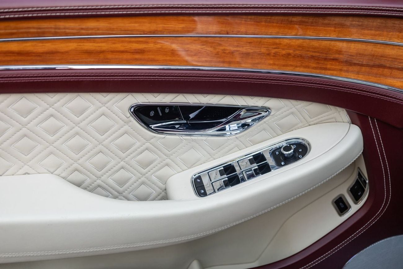 Bentley Continental GT 6.0L W12 (626 HP)