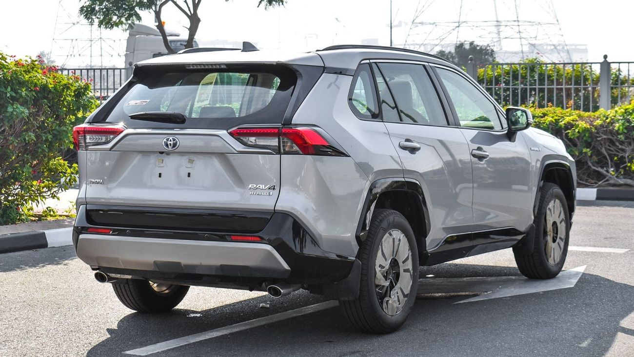 Toyota RAV4 Ramadan Offer | Toyota Rav4 XLE 2.5L 4x4 Sunroof | Hybrid | 2023 (EXPORT)