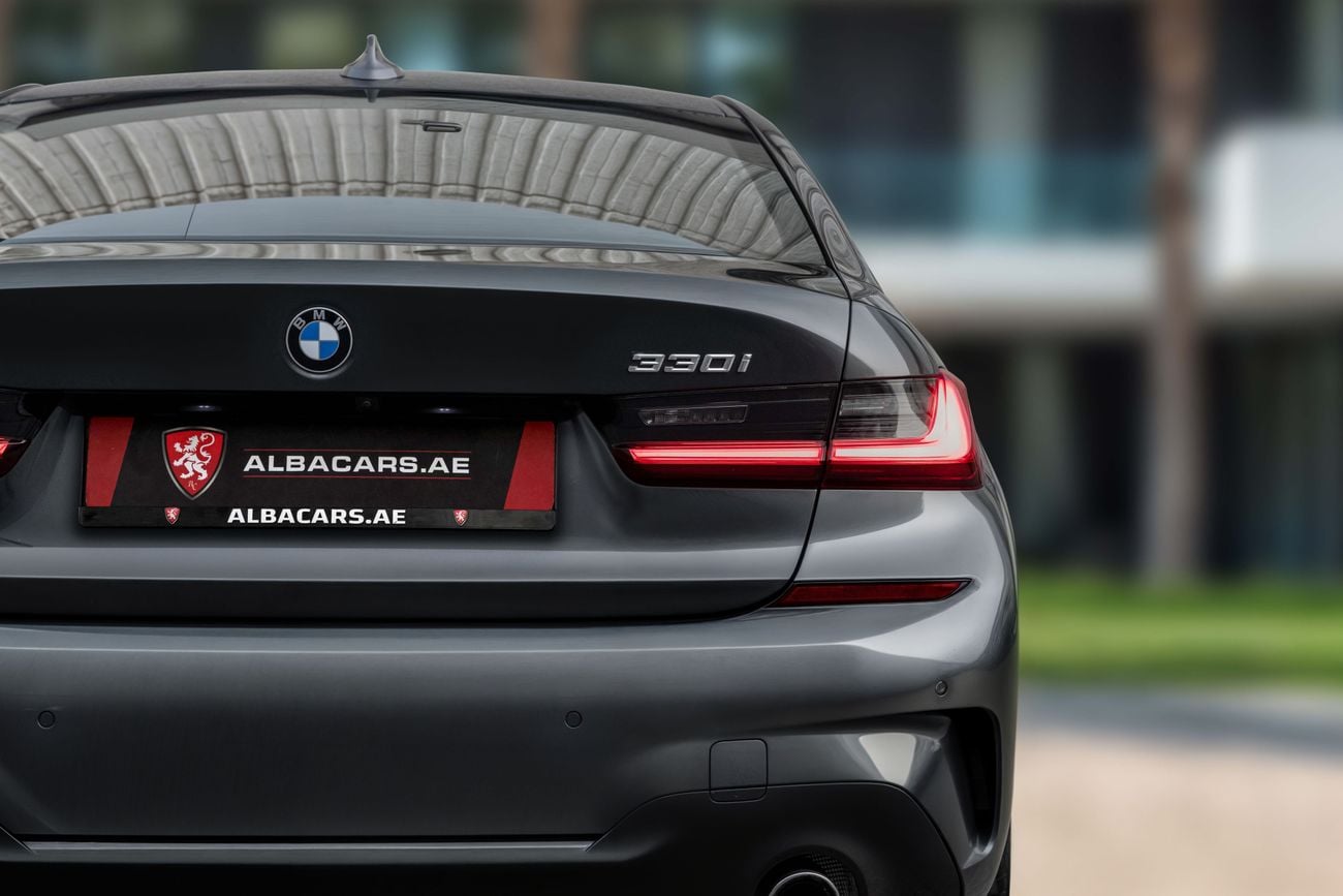 بي أم دبليو 330i M SPORT