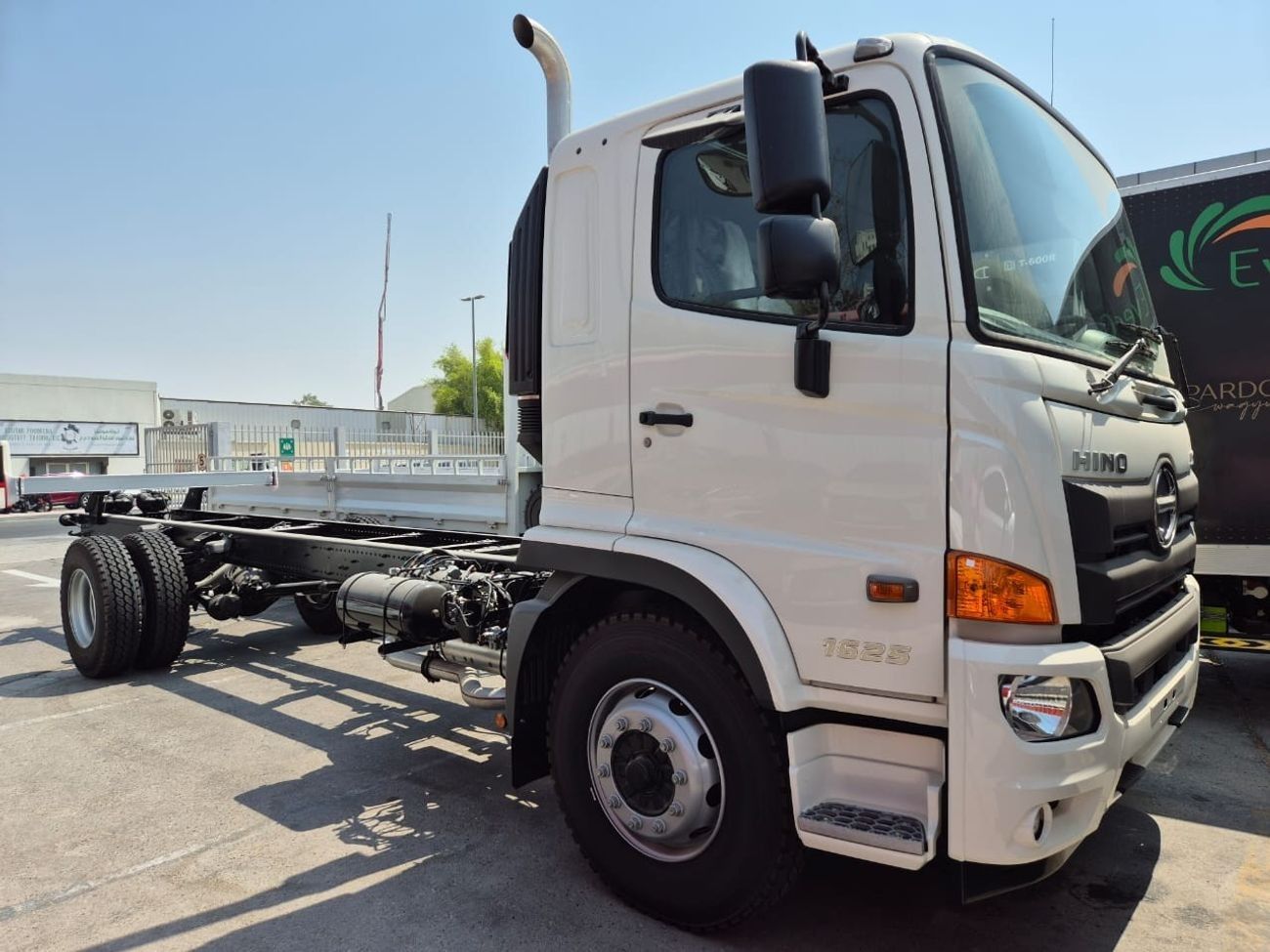Hino 500 HINO 500- 1625 10ton