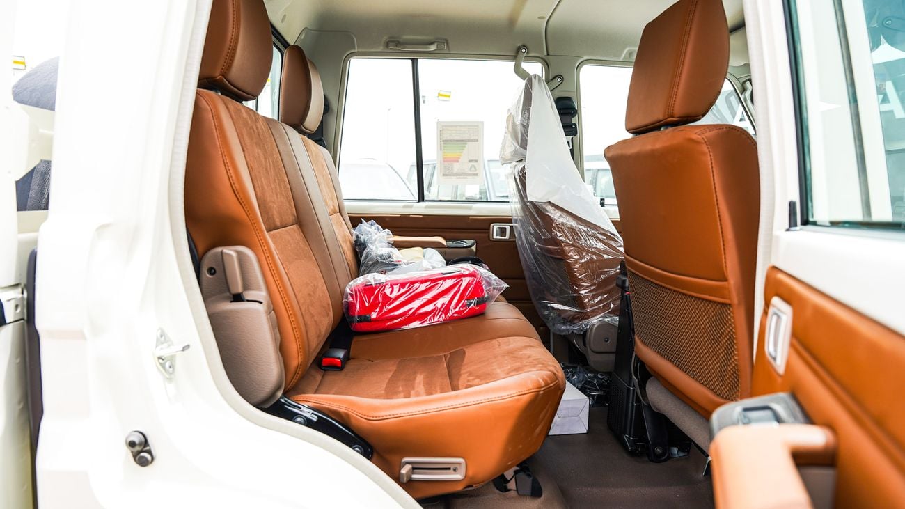 Toyota Land Cruiser Pick Up