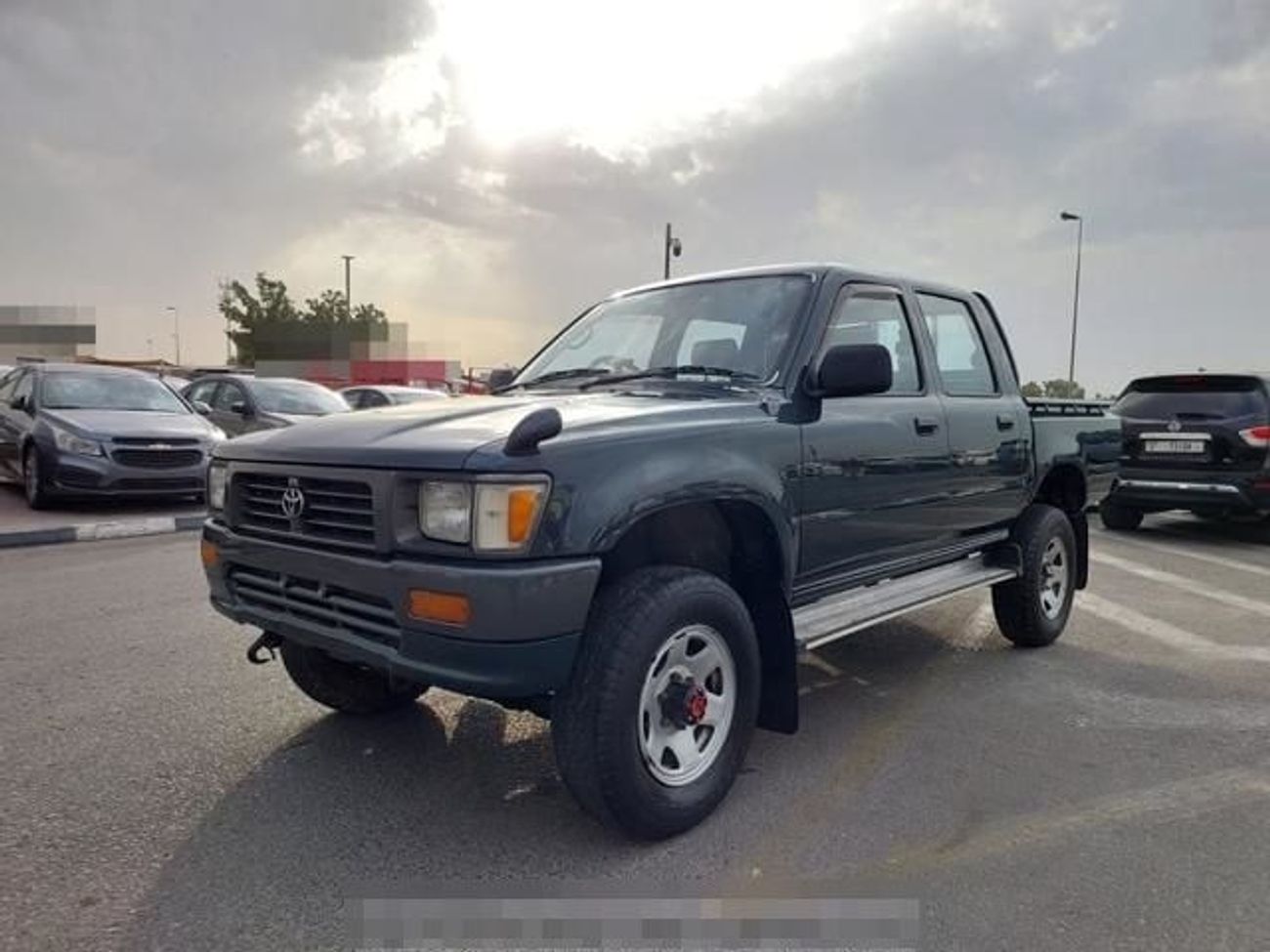 تويوتا هيلوكس TOYOTA HILUX PICK UP RIGHT HAND DRIVE(PM25482)