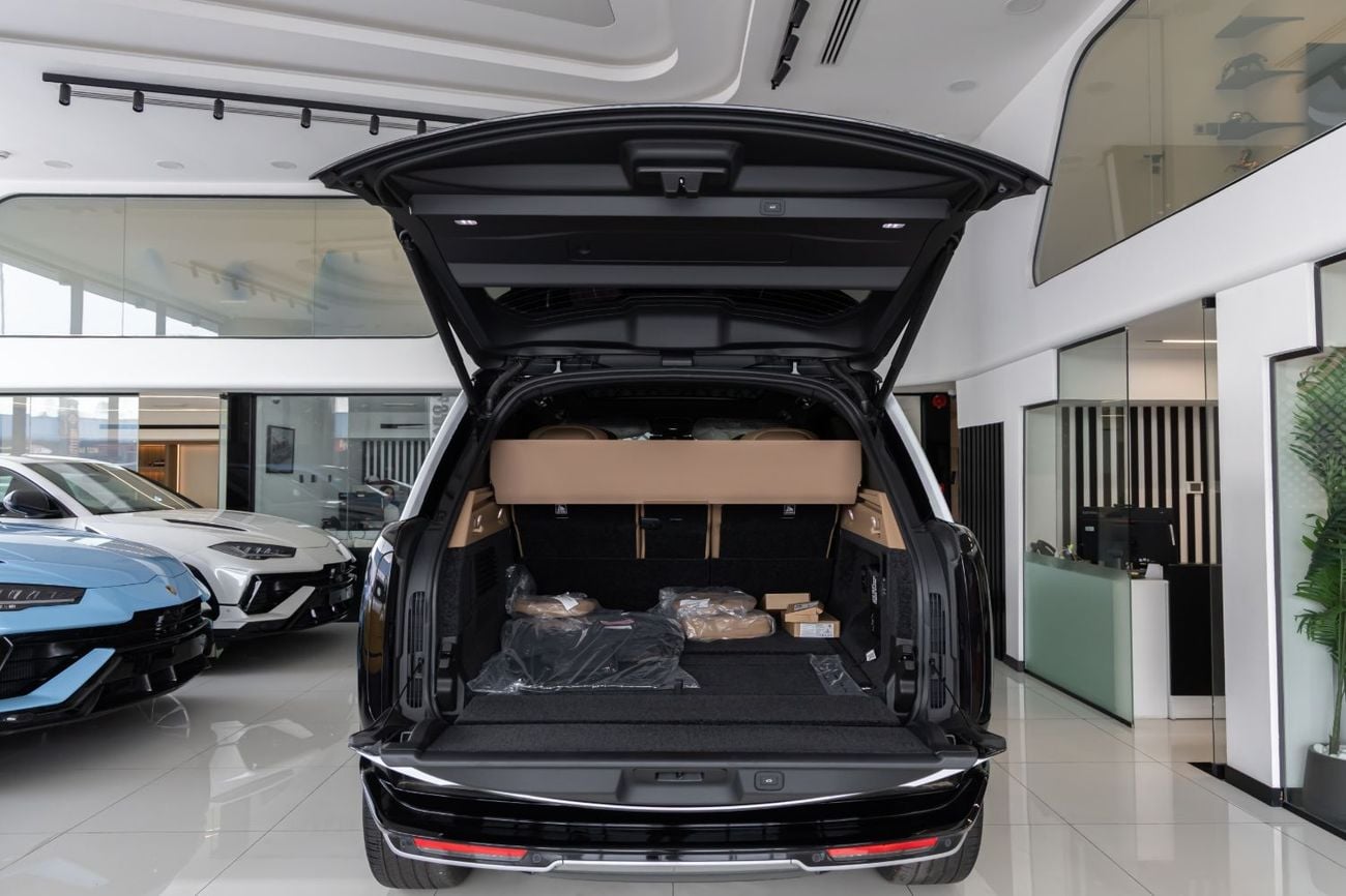 Land Rover Range Rover Range Rover Vogue Autobiography P400 | AWD | V6 | 2026 | GCC Specs