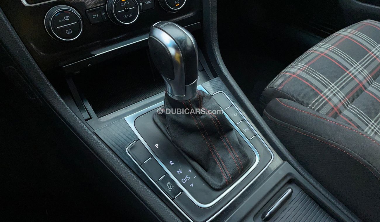 فولكس واجن جولف GTI 2 | بدون دفعة مقدمة | اختبار قيادة مجاني للمنزل