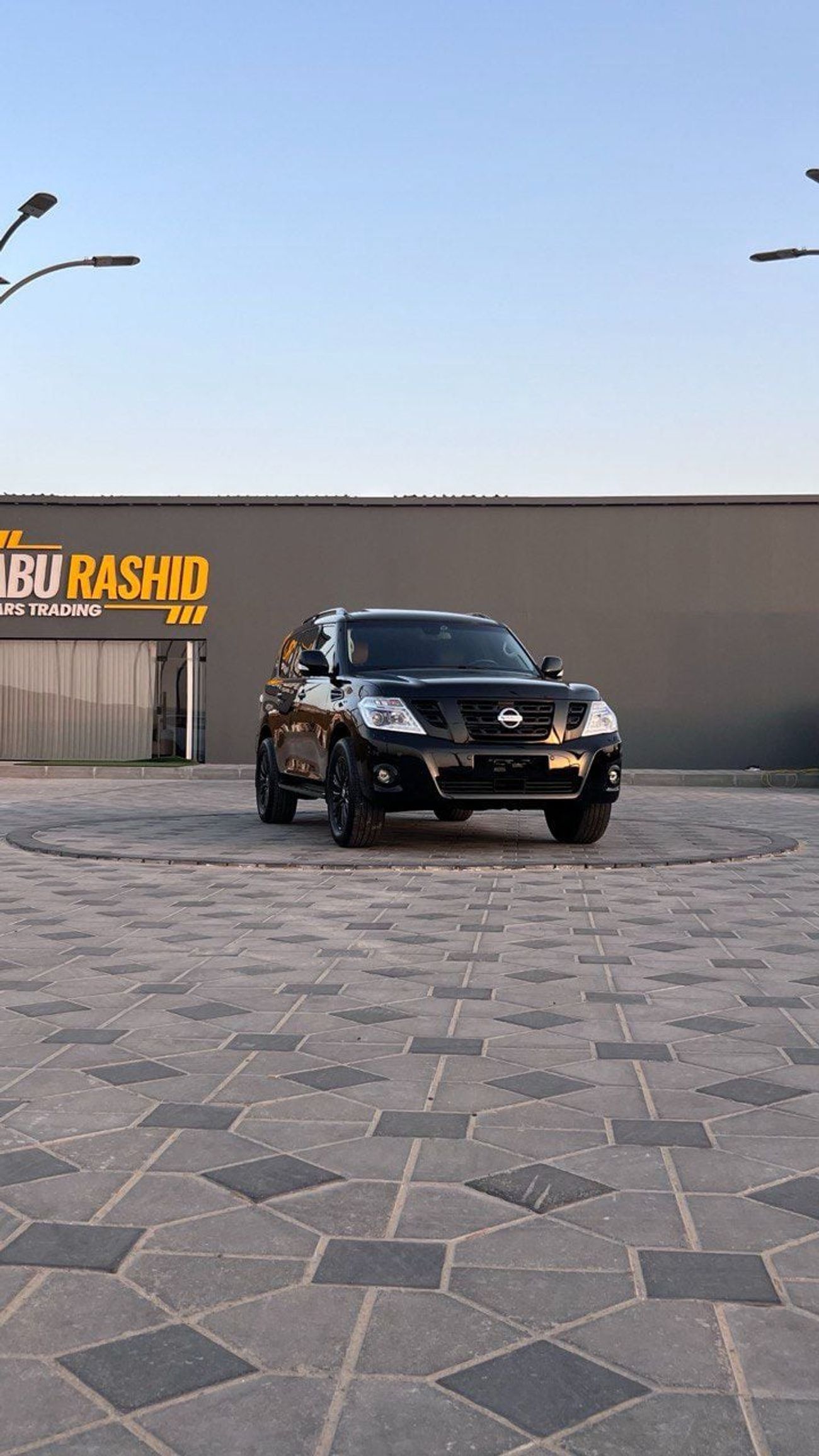 نيسان باترول LE Platinum 5.6L