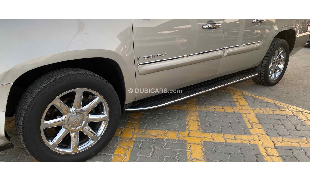 جي أم سي يوكون DENALI XL