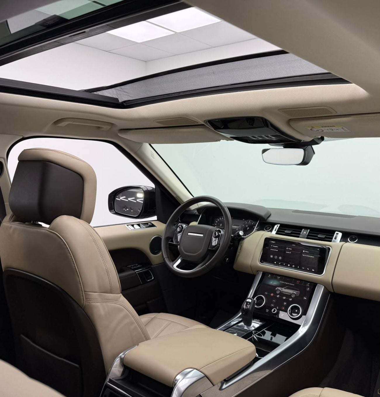 Land Rover Range Rover Sport 2022 Range Rover Sport Black Edition, 2026 RR Warranty, Full RR Service History, Fully Loaded, GCC